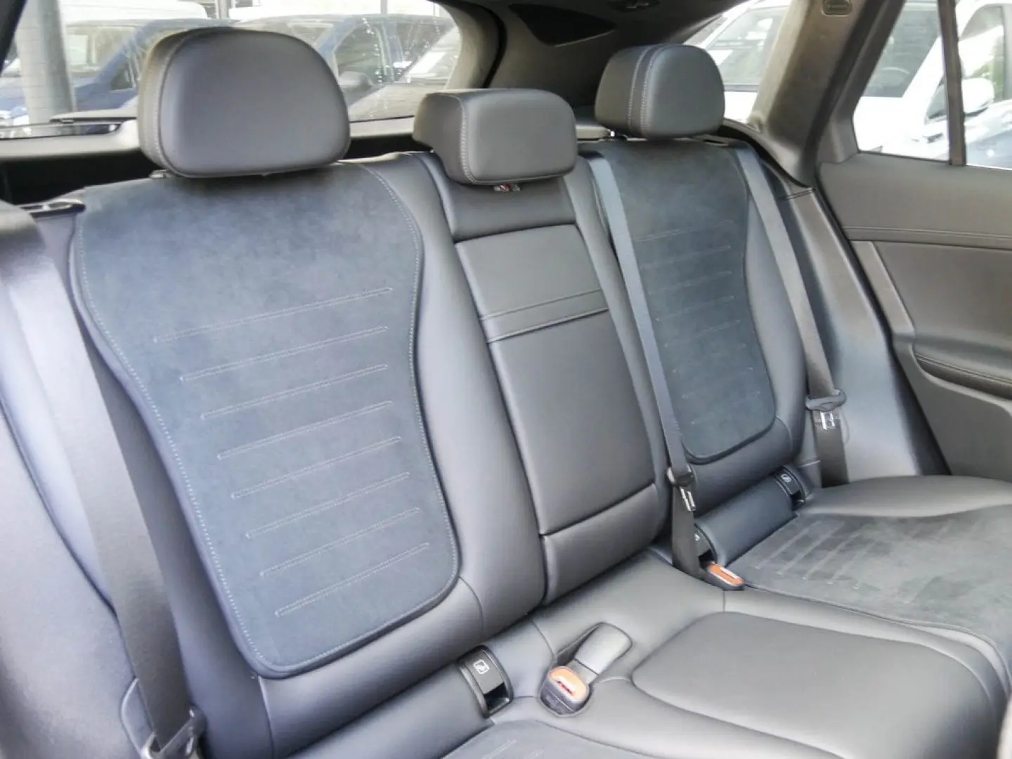 GLC 300 4M AMG|NAV|KEYL|PANO|AHK|LED|360°|MEMORY