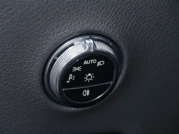 GLC 300 4M AMG|NAV|KEYL|PANO|AHK|LED|360°|MEMORY