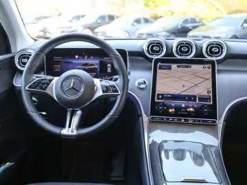 GLC 300 e 4M Avantgarde Advanced Plus Distr. LED