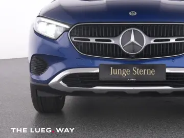 GLC 300 de 4M Avantgarde+MBUX+LED-HP+Pano+Mem+RK