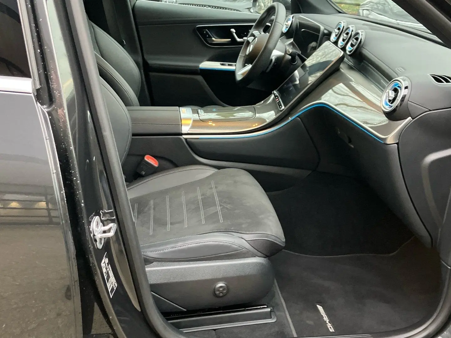 GLC 300 d 4M AMG Distronic Rückfahrkamera AHK