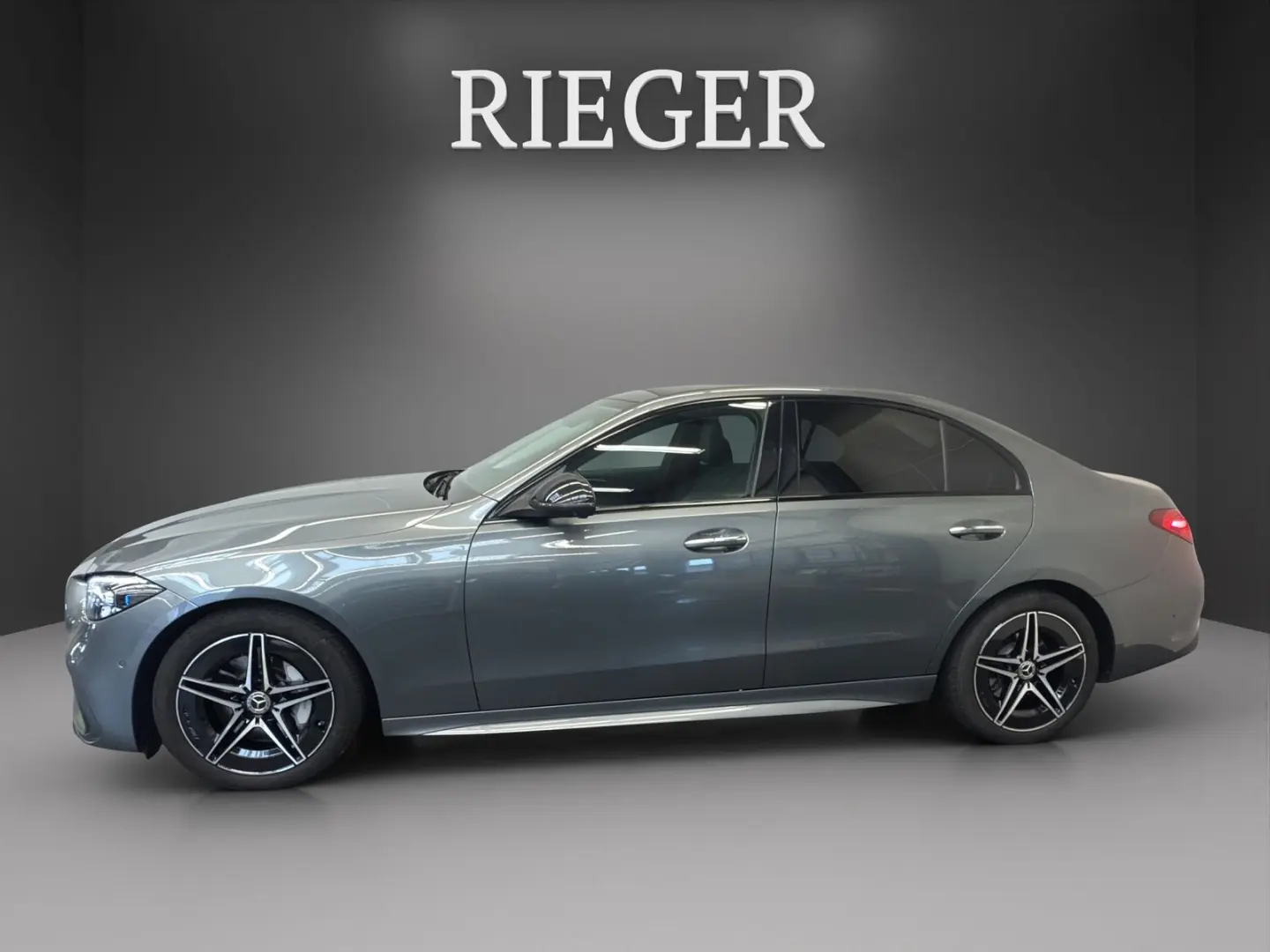 C 220 d AMG Pano*NIGHT*MEMORY*Totwinkel*Keyless*