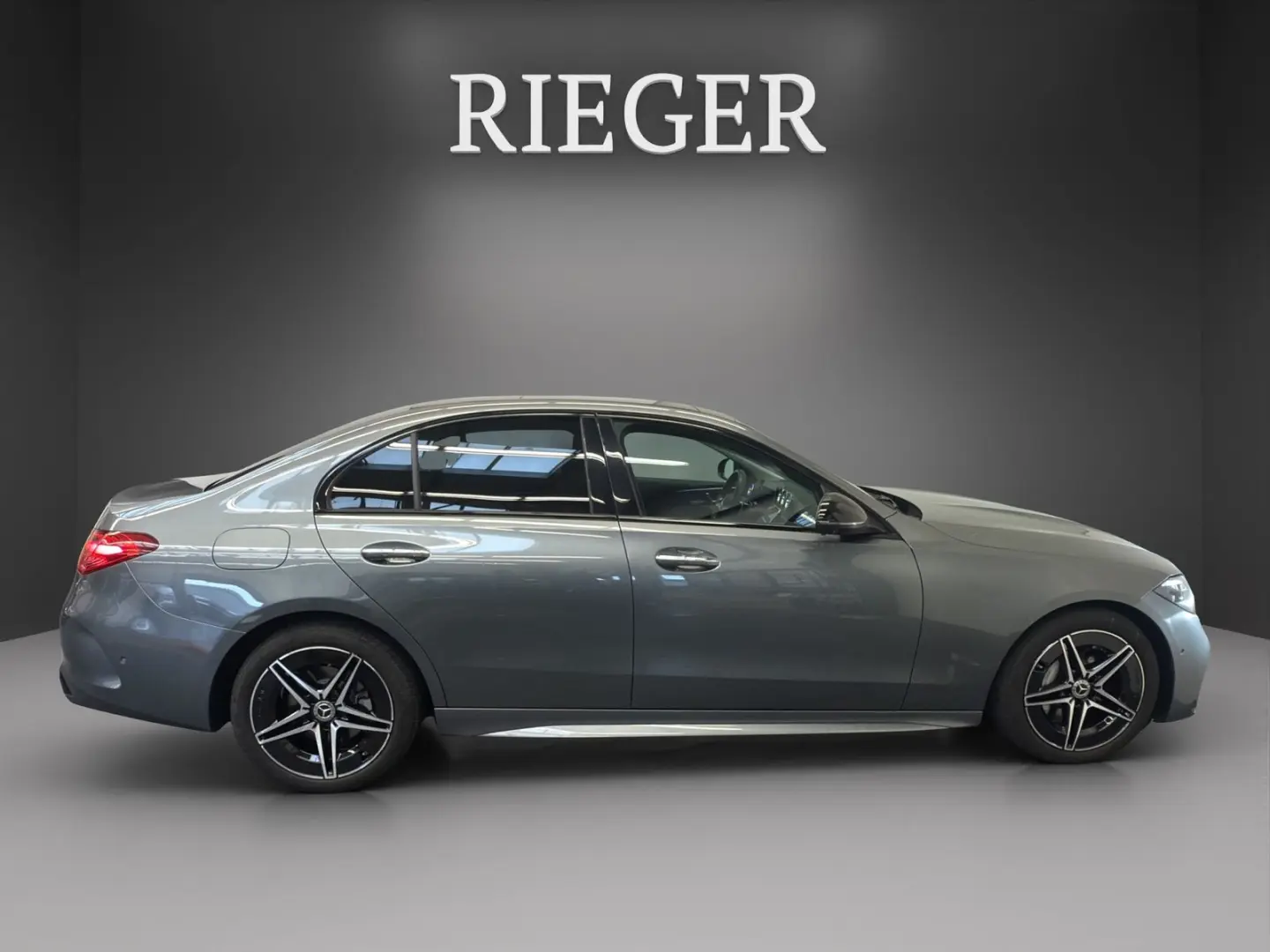 C 220 d AMG Pano*NIGHT*MEMORY*Totwinkel*Keyless*