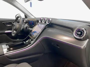 GLC 300de 4M Avantgarde AdvanPlus Distro AHK Pan