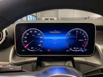 GLC 300de 4M Avantgarde AdvanPlus Distro AHK Pan