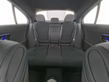 C 180 AMG+DIGITAL LIGHT+NAV+360°+AMBIENTE+18