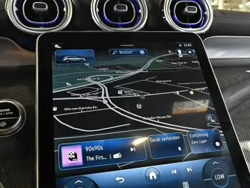 GLC 300 d 4M AMG Sport Advanced Plus AHK LED Pan