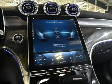GLC 300 d 4M AMG Sport Advanced Plus AHK LED Pan