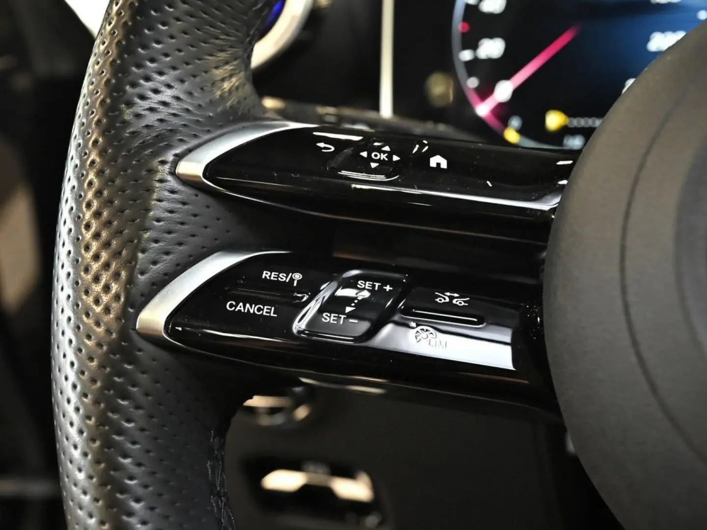 GLC 300 d 4M AMG Sport Advanced Plus AHK LED Pan