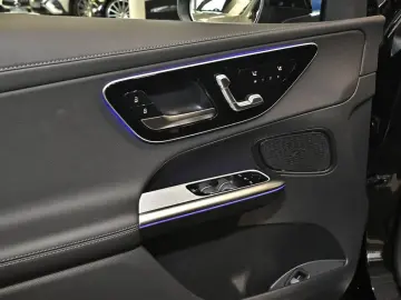 GLC 300 d 4M AMG Sport Advanced Plus AHK LED Pan