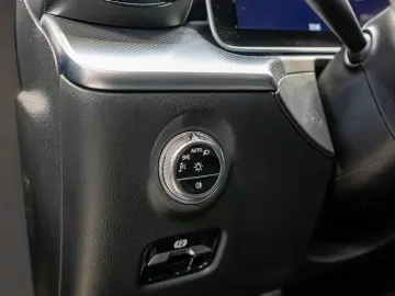 C 300 e T AMG Sport Advanced AHK Distr. LED Navi