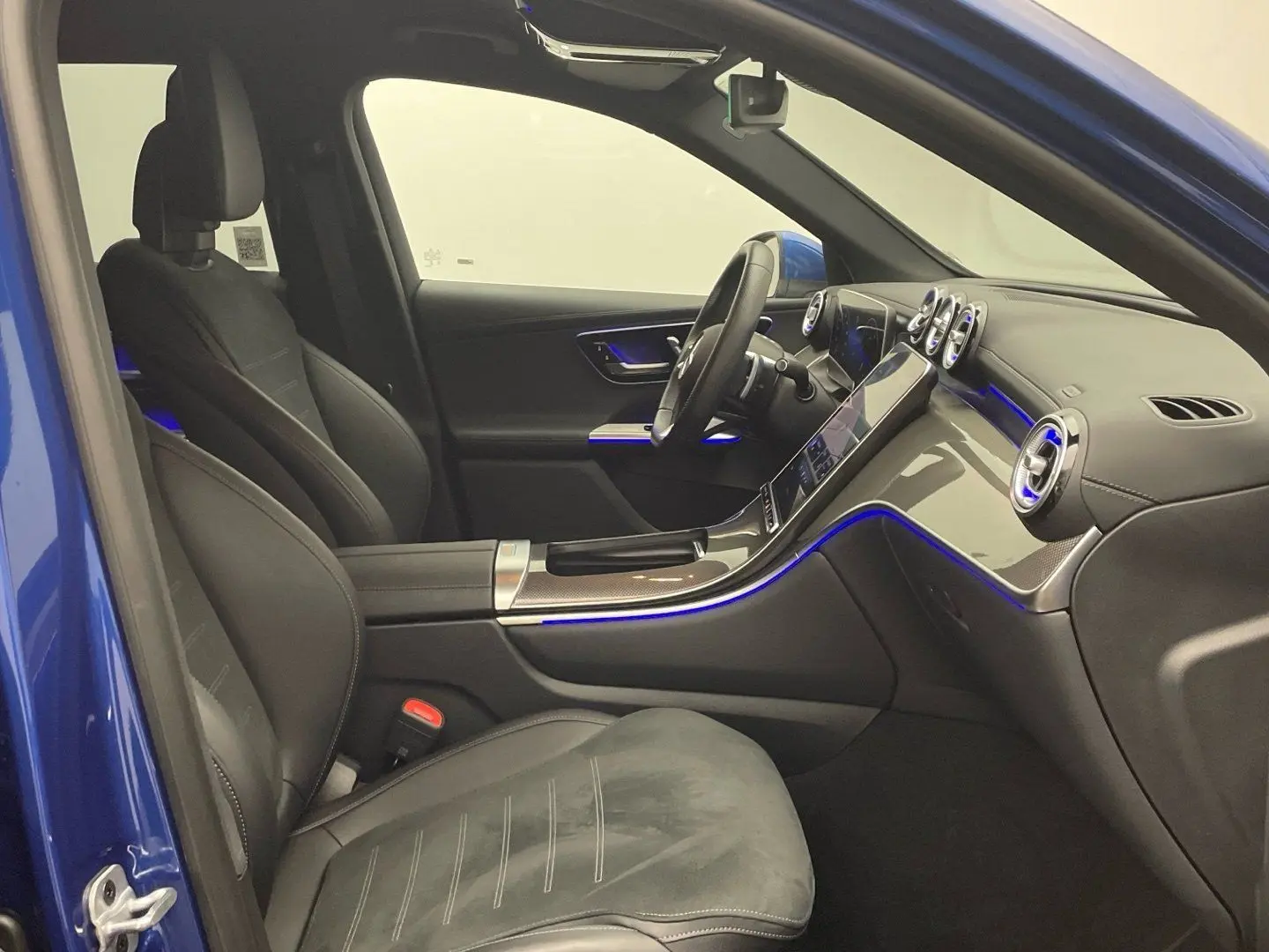 GLC 300 d 4M AMG Digital-Light Distronic AHK