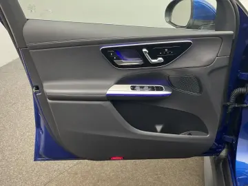 GLC 300 d 4M AMG Digital-Light Distronic AHK