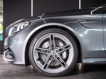 C63 AMG Limousine *COMAND*MEMORY*PANO*