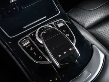 C63 AMG Limousine *COMAND*MEMORY*PANO*