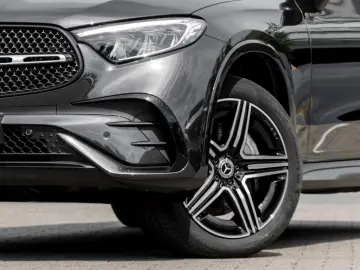 GLC 400 e 4M AMG/LED/Pano/AHK/Memo/Cam/Night/20'