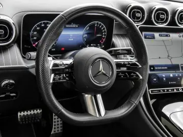 GLC 400 e 4M AMG/LED/Pano/AHK/Memo/Cam/Night/20'