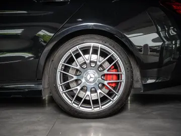 C63 S AMG *PERF-AGA*BURMESTER*360KAMERA*VOLL*