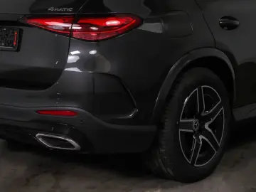 GLC 400 e 4M *AMG Night AIRMAT Digital Technik P
