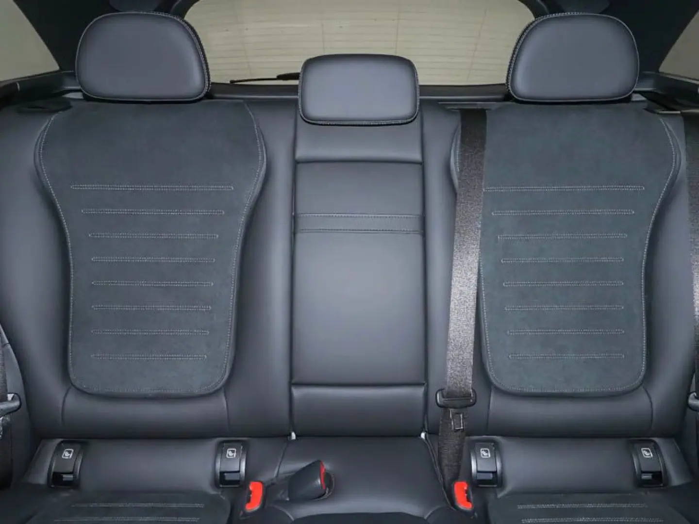 GLC 400 e 4M *AMG Night AIRMAT Digital Technik P