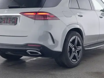 GLE 400 e 4M AMG-Sport/Pano/Burm/AHK/Night/21'