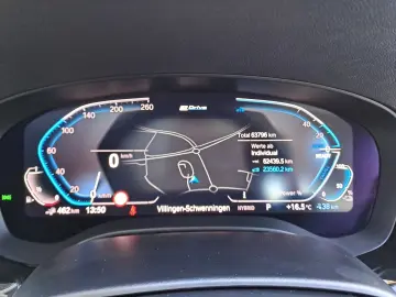 545e xDrive Aktivlenkung ACC Head-Up Leder PDC