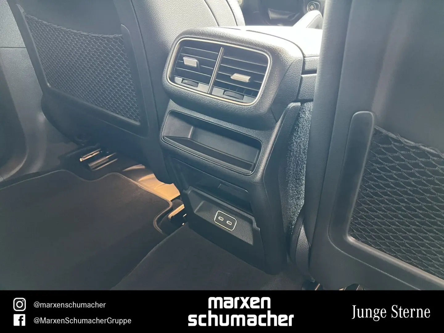 GLE 400 e 4M AMG AdvPlus Night+AHK+Burm+360°+HuD