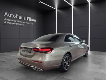 E 200*Avantgarde*Carplay*Distronic* Standh.*AHK*