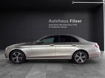 E 200*Avantgarde*Carplay*Distronic* Standh.*AHK*