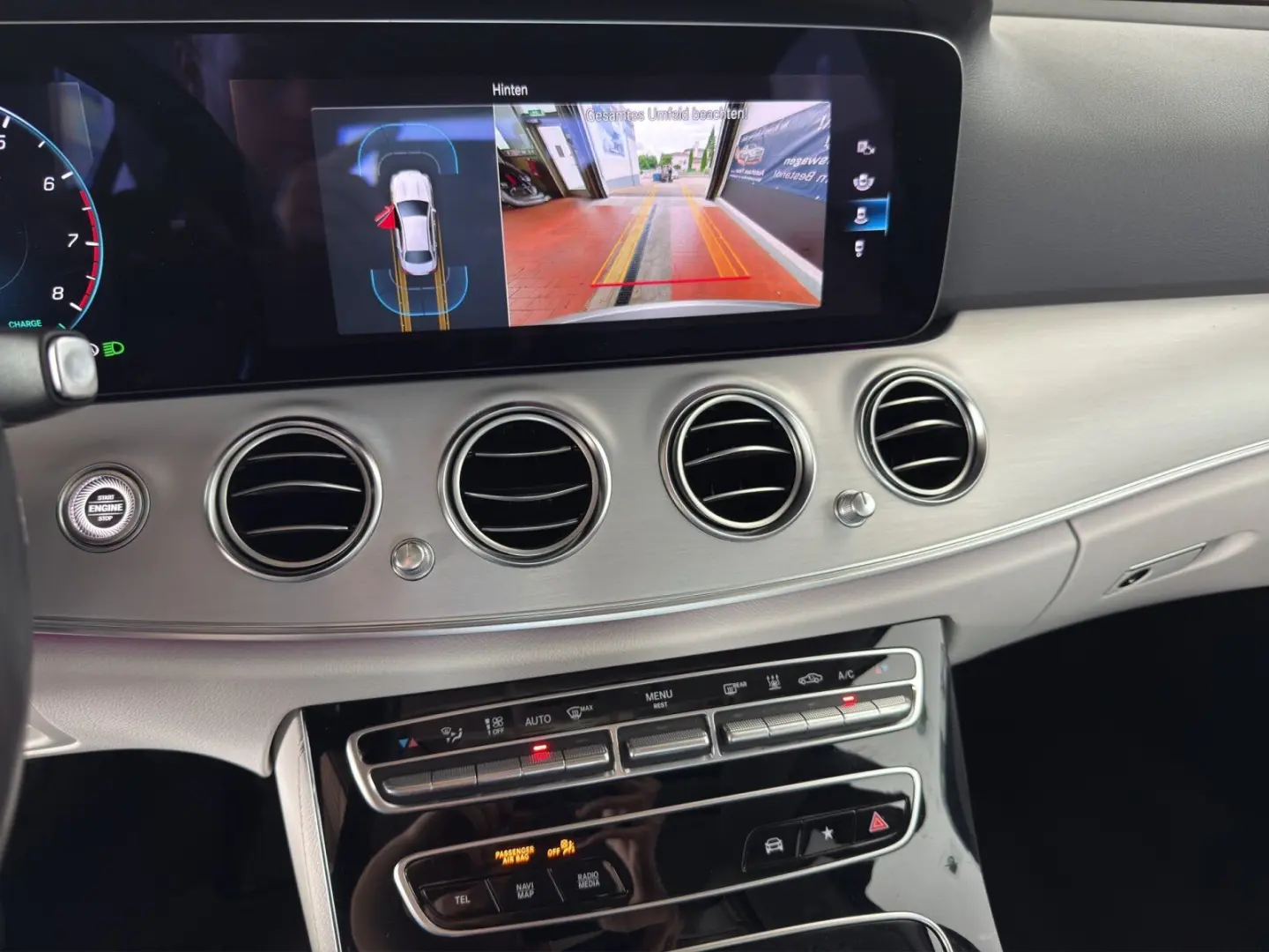 E 200*Avantgarde*Carplay*Distronic* Standh.*AHK*