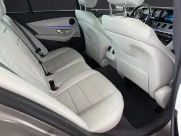E 200*Avantgarde*Carplay*Distronic* Standh.*AHK*