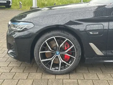 545e xDrive Limousine M Sport AHK ACC H&K HeadUp