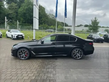 545e xDrive Limousine M Sport AHK ACC H&K HeadUp
