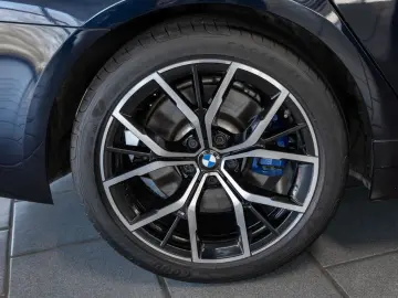 545e xDrive M-Sport LED FACEL. ACC W-LAN NAVI