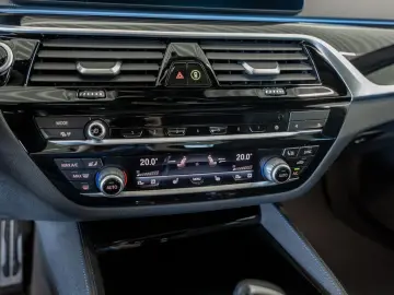 545e xDrive M-Sport LED FACEL. ACC W-LAN NAVI