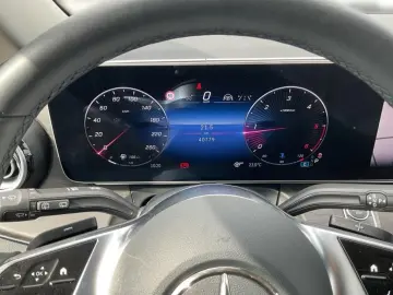 V 300 Avantgarde XL 4Matic Distr.*el.Türe*360°*
