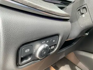V 300 Avantgarde XL 4Matic Distr.*el.Türe*360°*