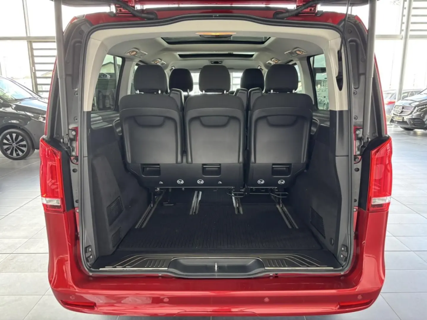V 300d EDITION Lang 7 SITZER+NAVI+STANDHZG+DISTR
