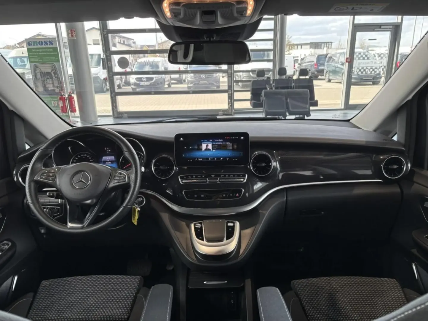 V 300d EDITION Lang 7 SITZER+NAVI+STANDHZG+DISTR
