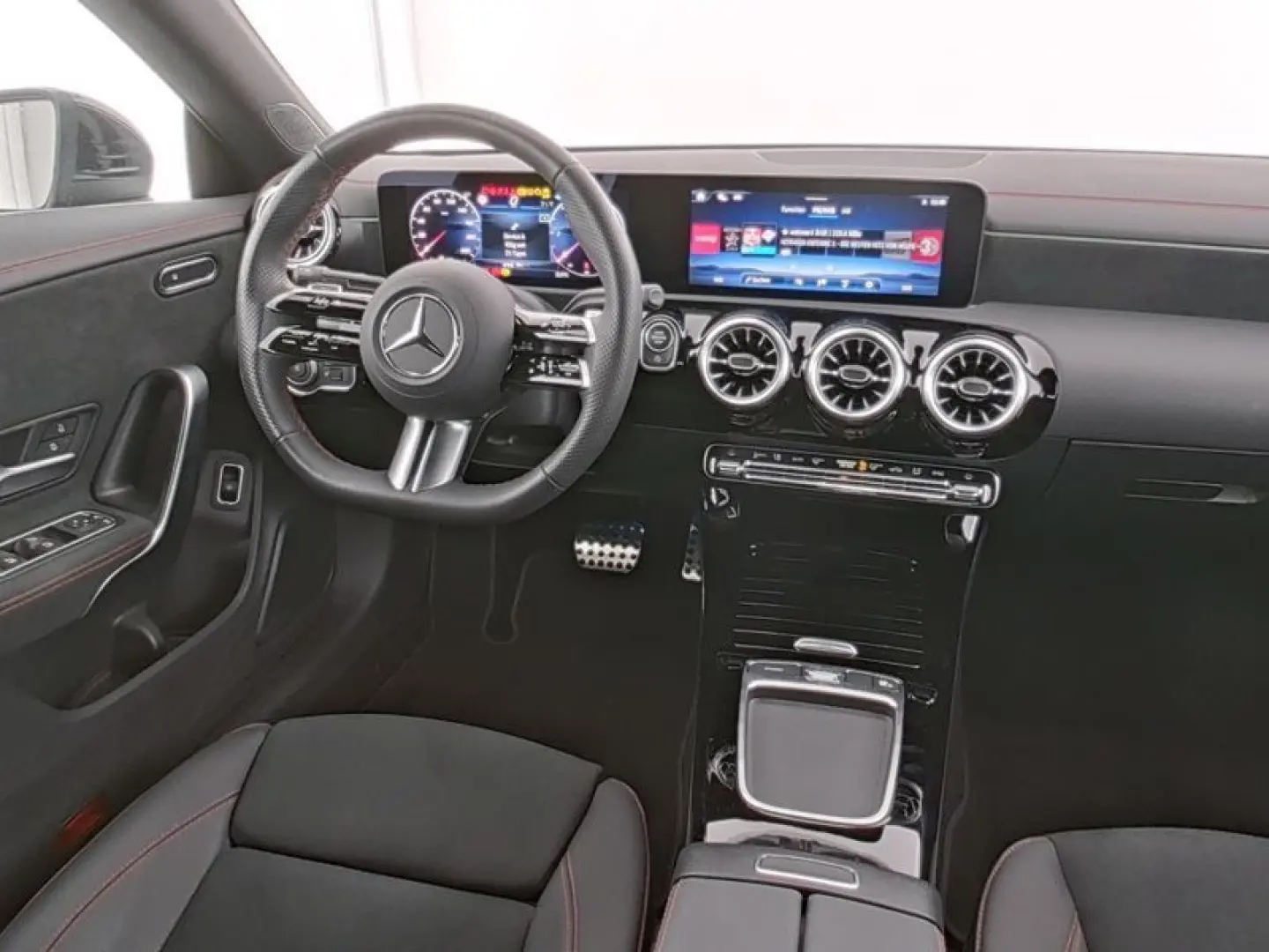 CLA 200 d AMG Advanced+ MBUX/LED/Ambi/Park/Kame