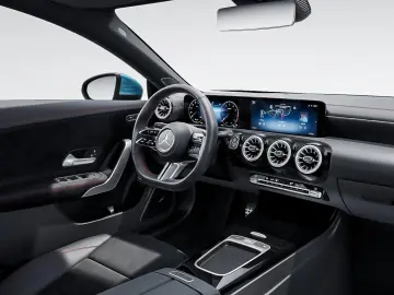 CLA 180 Coupé AMG MBUX+360°+Pano+LED+Fahrass+19