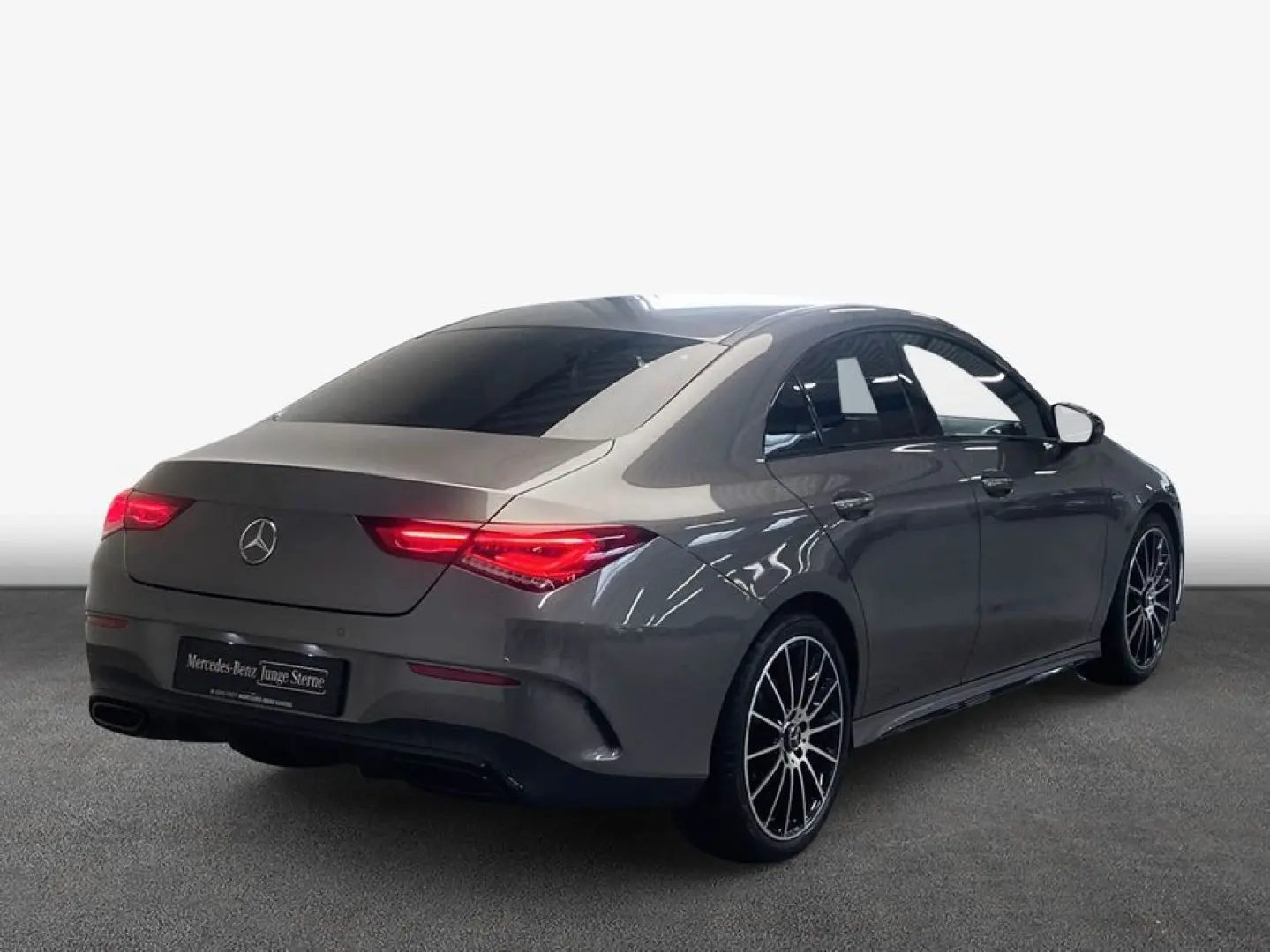 CLA 200 d 8G AMG/Vielspeiche/LED-Beam/MBUX High