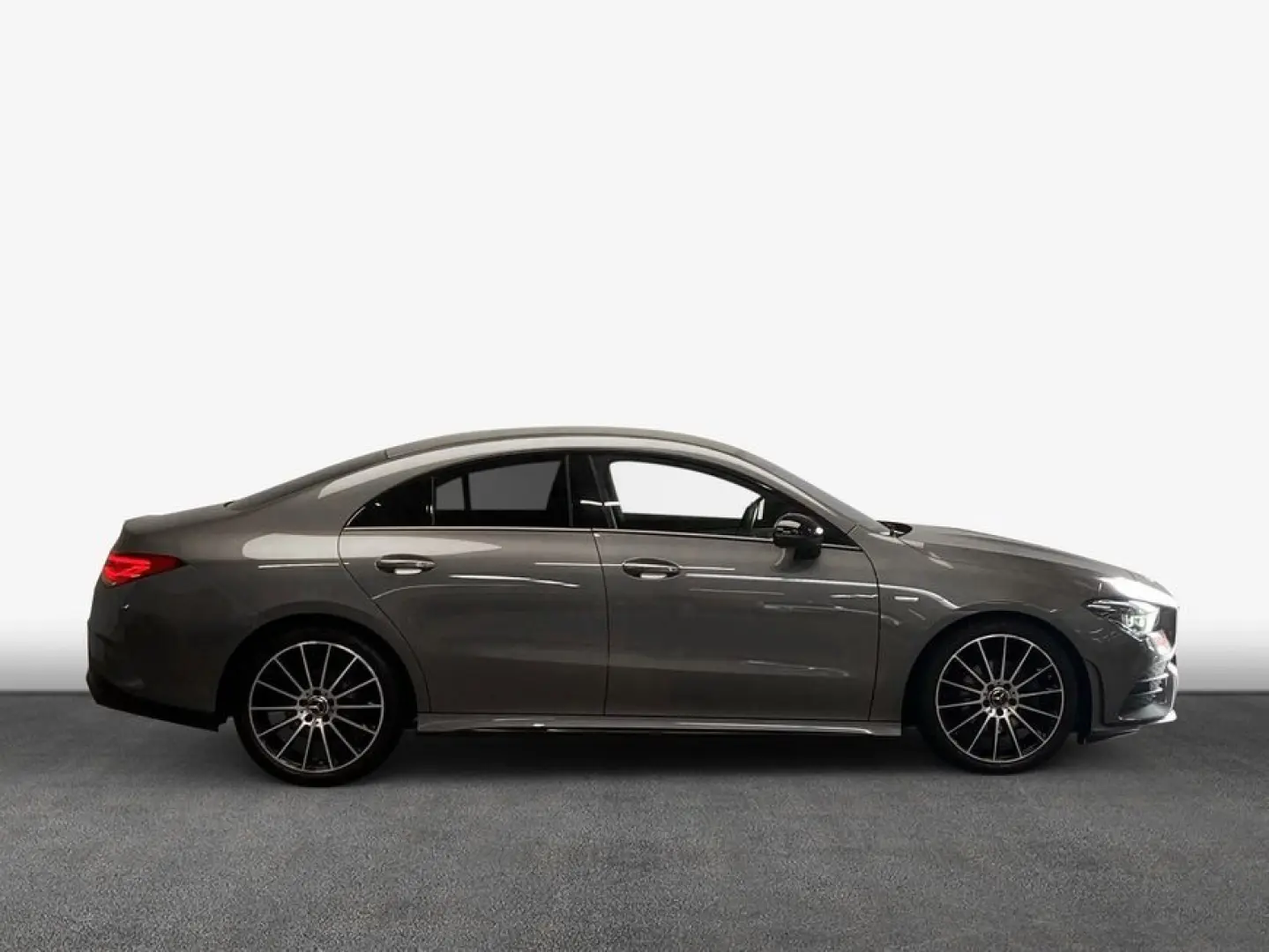 CLA 200 d 8G AMG/Vielspeiche/LED-Beam/MBUX High