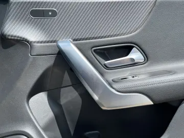 CLA 180 PROGRESSIVE ADV+KAM+18