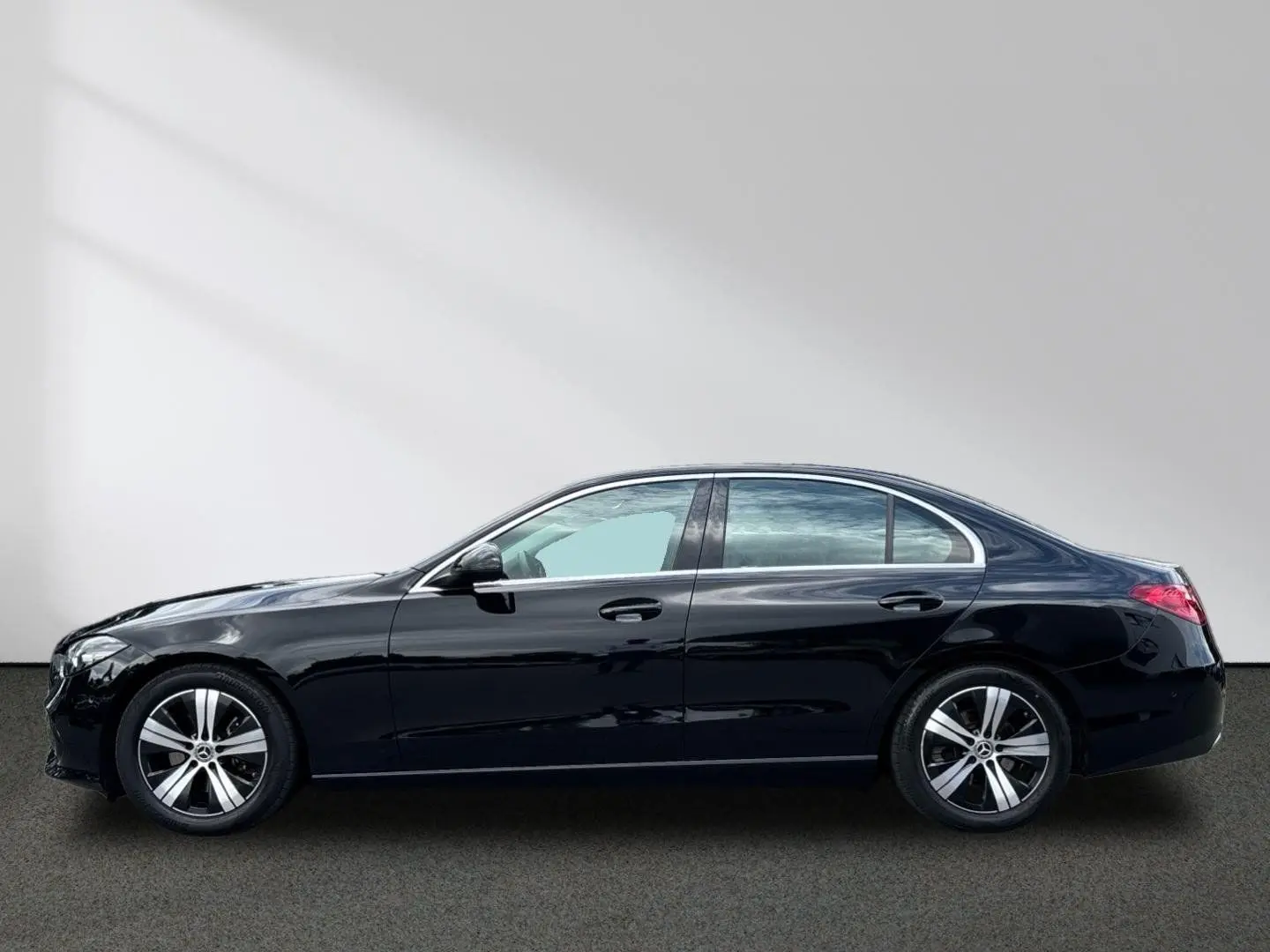 C 200 d Avantgarde Totwinkel Kamera AHK Ambiente