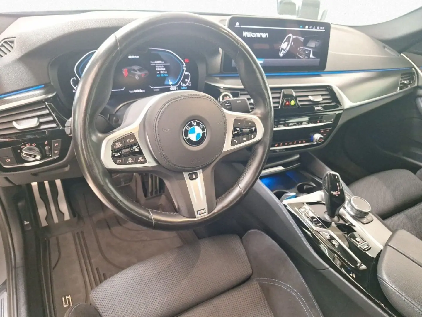 545 xDr M-Sport,LivePro,DAPro,PA,Hi/Fi,AHK,SpoSi