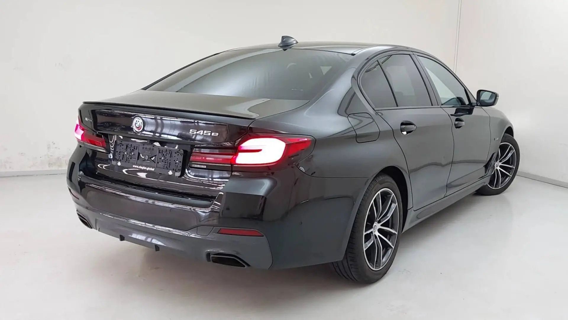 545e LIMOUSINE xDRIVE M SPORT/SHADOW/LASER/eGSD