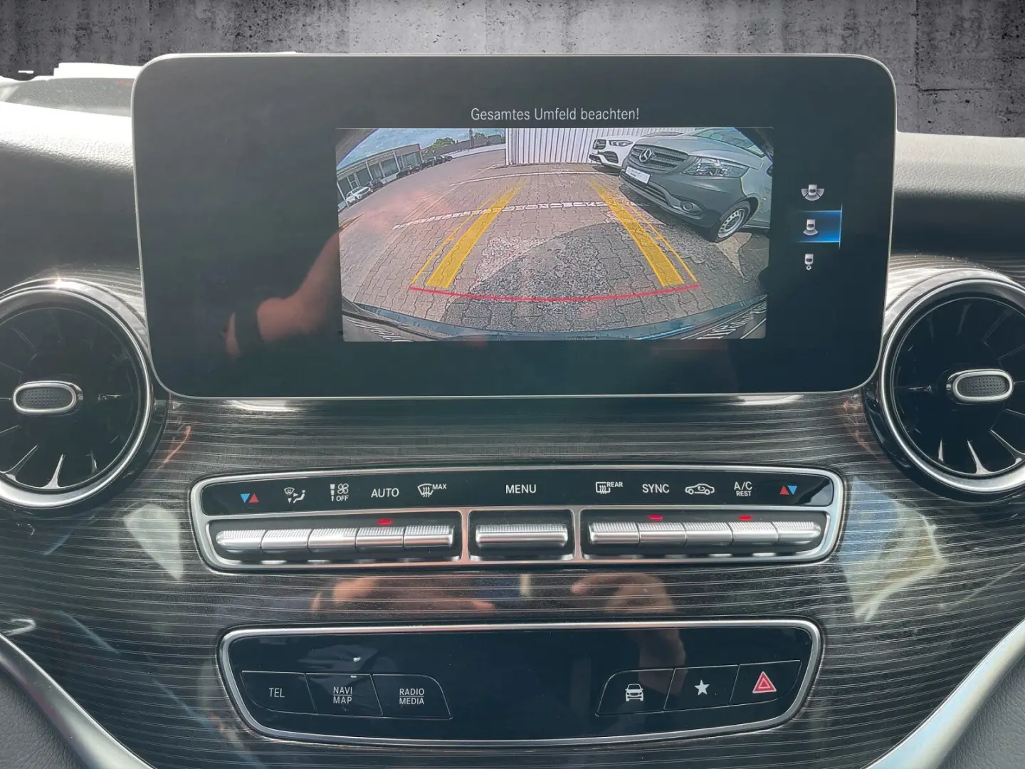 V 300d EX-LAN Navi/Distro/LED/AHK/8-Sitzer/Leder