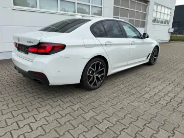 545e xDrive Lim M Sportpaket Head-Up HK HiFi