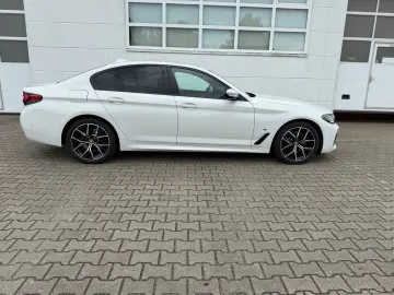 545e xDrive Lim M Sportpaket Head-Up HK HiFi